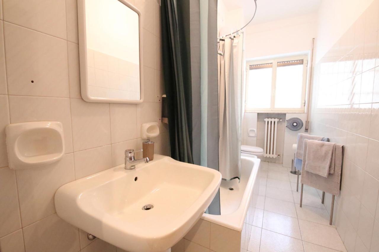 Cavour & Savoia Hotel Bari Luaran gambar