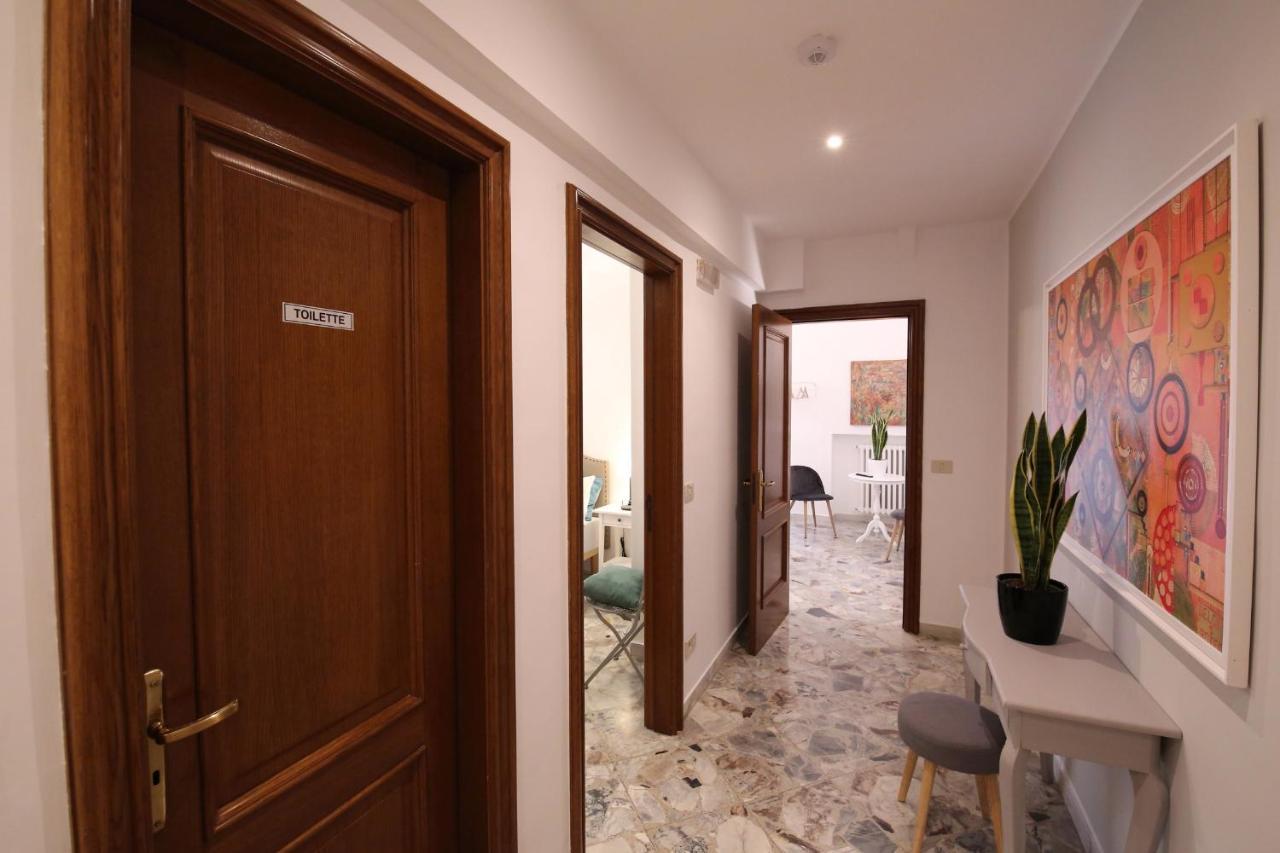 Cavour & Savoia Hotel Bari Luaran gambar
